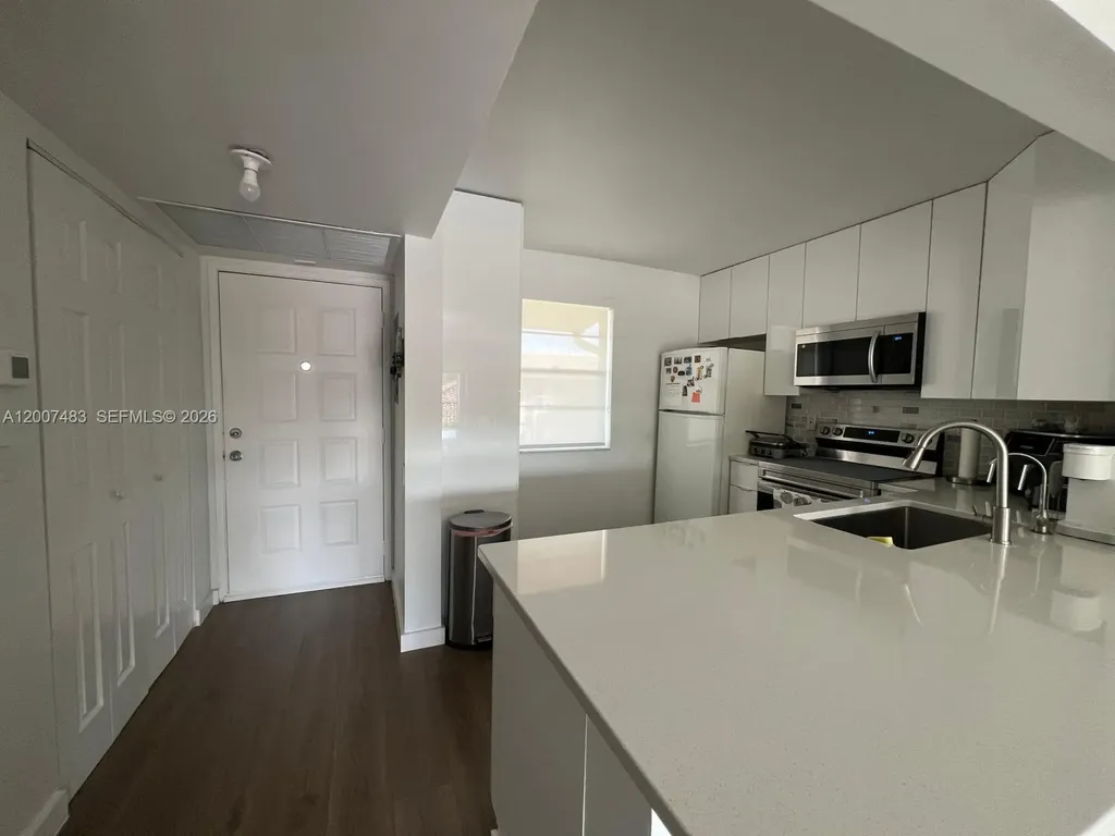 2369 NW 89th Drive Coral Springs FL 33065