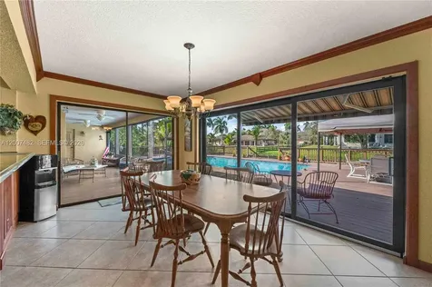 10651 SW 27th Street Davie FL 33328