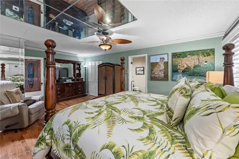 10651 SW 27th Street Davie FL 33328