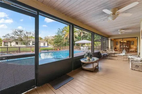 10651 SW 27th Street Davie FL 33328