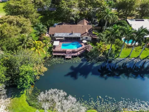 10651 SW 27th Street Davie FL 33328