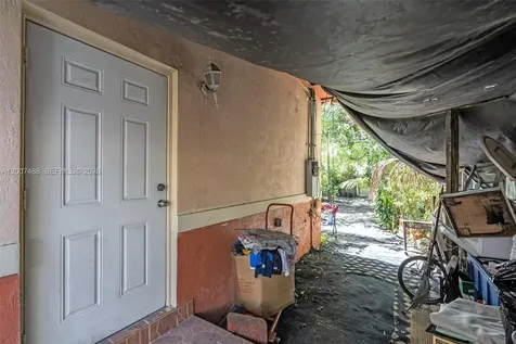 1320 NE 135th Street North Miami FL 33161
