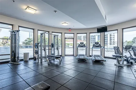 20505 E Country Club Drive Aventura FL 33180