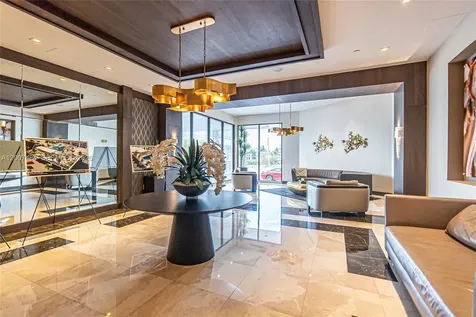 20505 E Country Club Drive Aventura FL 33180