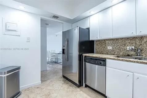 20505 E Country Club Drive Aventura FL 33180