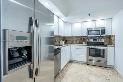 20505 E Country Club Drive Aventura FL 33180