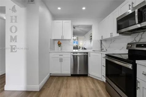 2551 Aragon Boulevard Sunrise FL 33322