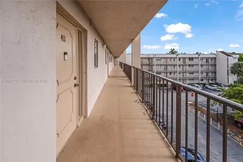 2551 Aragon Boulevard Sunrise FL 33322