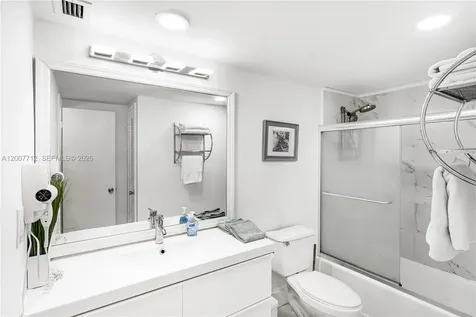 19370 Collins Avenue Sunny Isles Beach FL 33160