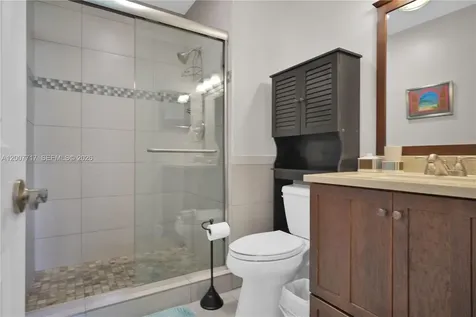 8941 S Hollybrook Boulevard Pembroke Pines FL 33025