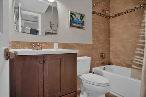 8941 S Hollybrook Boulevard Pembroke Pines FL 33025