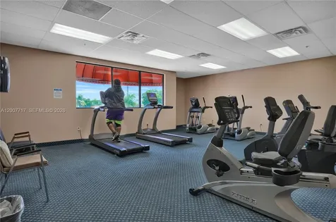 8941 S Hollybrook Boulevard Pembroke Pines FL 33025