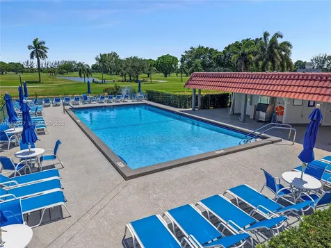 8941 S Hollybrook Boulevard Pembroke Pines FL 33025