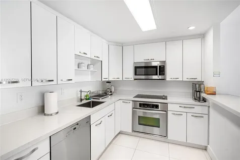 19370 Collins Avenue Sunny Isles Beach FL 33160
