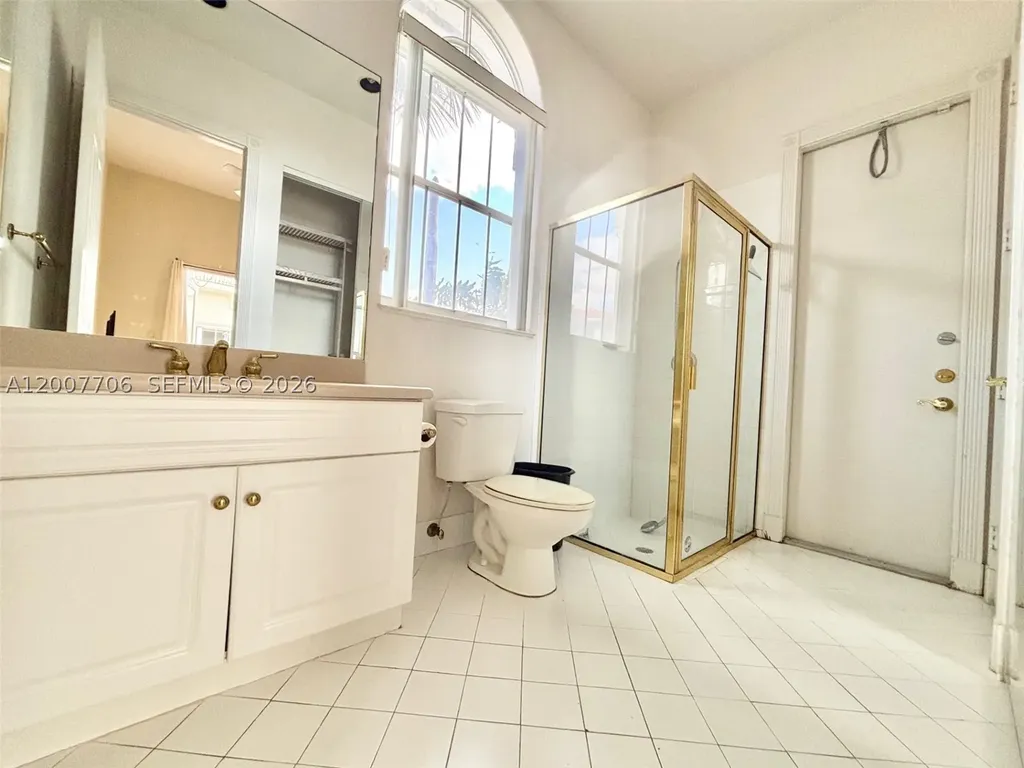1141 Waterside Lane Hollywood FL 33019