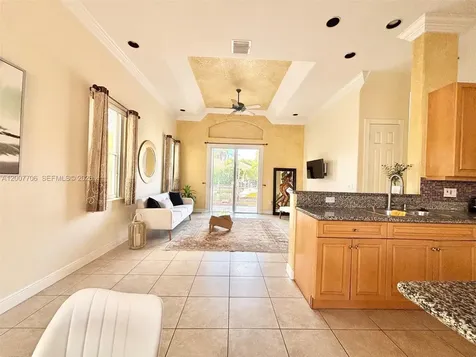 1141 Waterside Lane Hollywood FL 33019