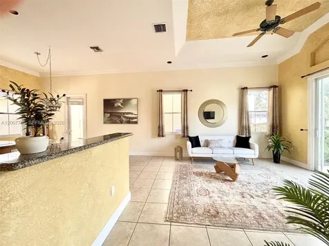 1141 Waterside Lane Hollywood FL 33019