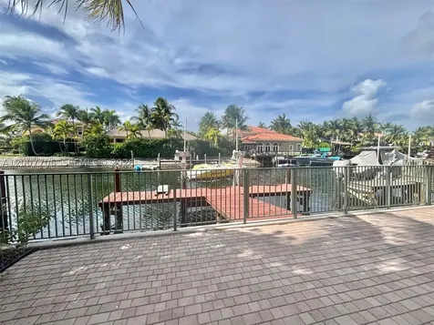 1141 Waterside Lane Hollywood FL 33019