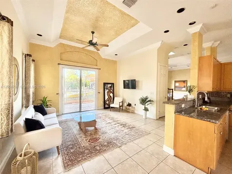 1141 Waterside Lane Hollywood FL 33019