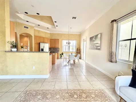 1141 Waterside Lane Hollywood FL 33019