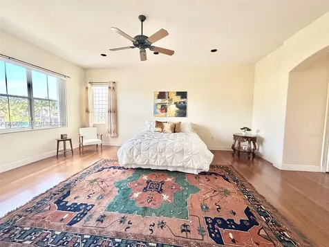 1141 Waterside Lane Hollywood FL 33019