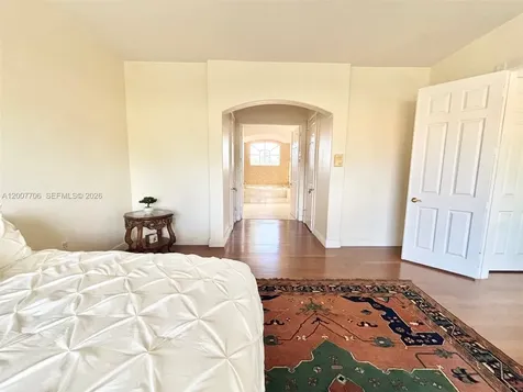 1141 Waterside Lane Hollywood FL 33019