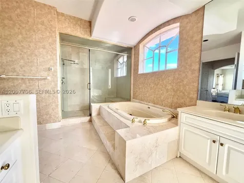 1141 Waterside Lane Hollywood FL 33019
