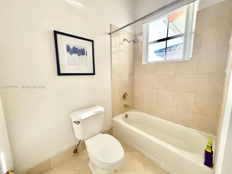 1141 Waterside Lane Hollywood FL 33019