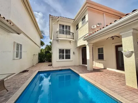 1141 Waterside Lane Hollywood FL 33019