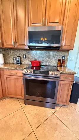 633 SW Jada Road Port St. Lucie FL 34953