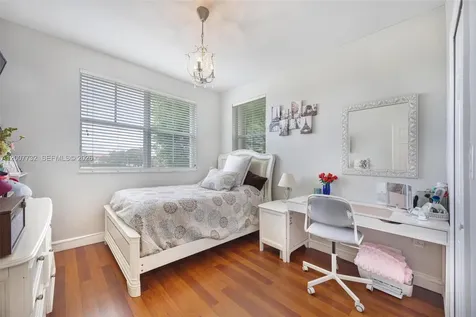 8070 NW 108th Place Doral FL 33178