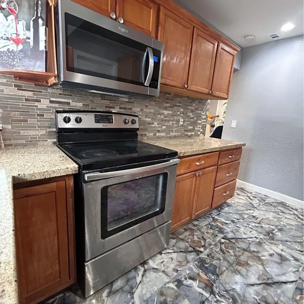 221 NE 24th Street Pompano Beach FL 33064