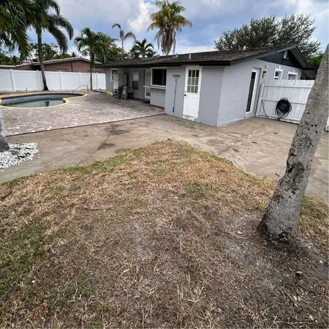 221 NE 24th Street Pompano Beach FL 33064