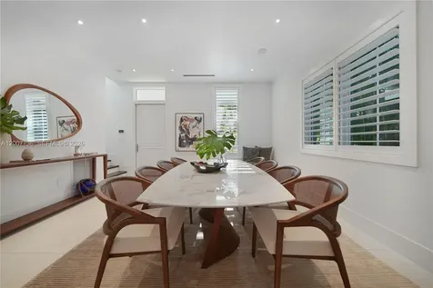 6901 Veronese Street Coral Gables FL 33146