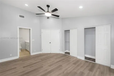 7111 SW 42nd Place Davie FL 33314