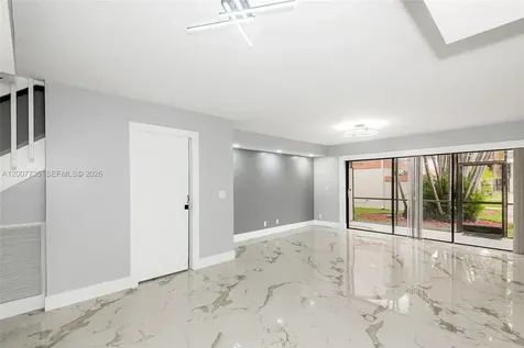 7111 SW 42nd Place Davie FL 33314