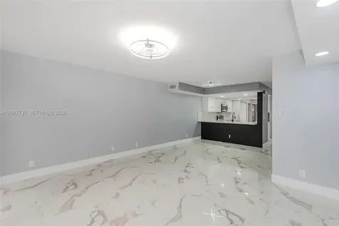 7111 SW 42nd Place Davie FL 33314