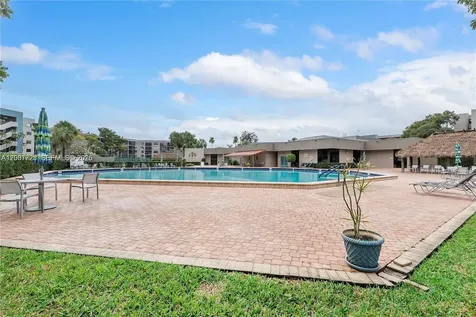 1101 Colony Point Circle Pembroke Pines FL 33026