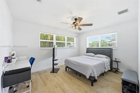 6900 NW 14th Street Plantation FL 33313