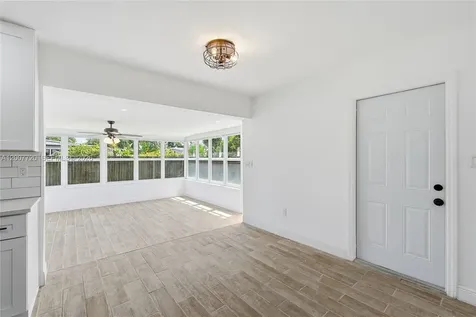 6900 NW 14th Street Plantation FL 33313