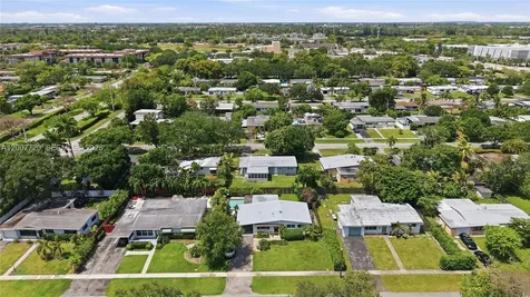6900 NW 14th Street Plantation FL 33313