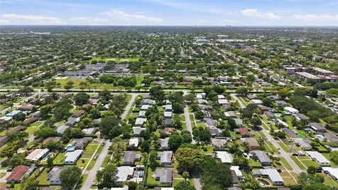 6900 NW 14th Street Plantation FL 33313