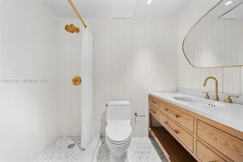 200 Ocean Lane Drive Key Biscayne FL 33149