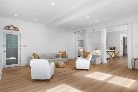 200 Ocean Lane Drive Key Biscayne FL 33149