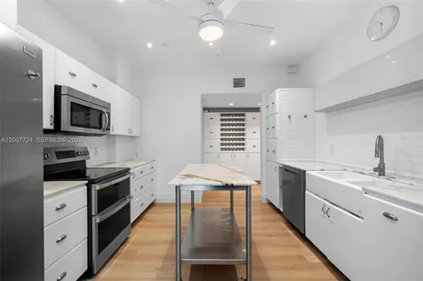 200 Ocean Lane Drive Key Biscayne FL 33149