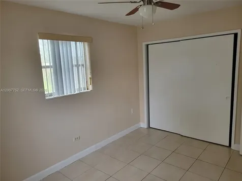 6856 NW 12th Street Plantation FL 33313