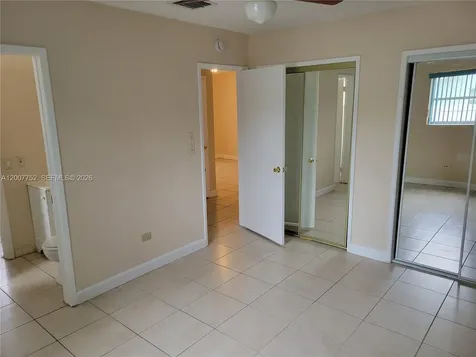 6856 NW 12th Street Plantation FL 33313