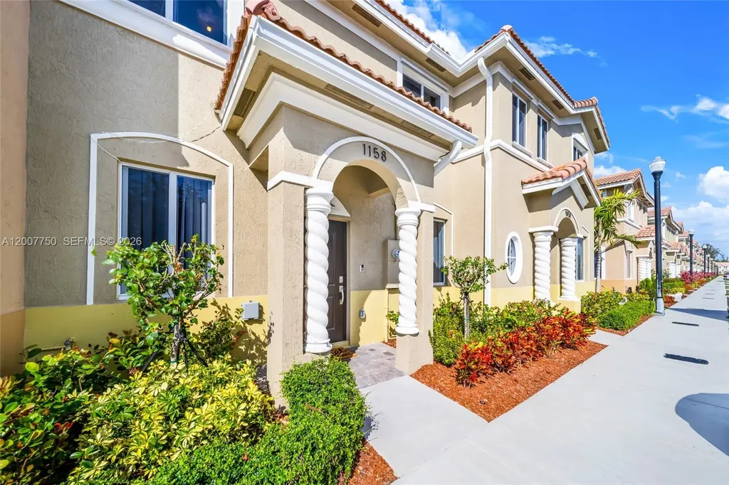 1158 SE 23rd Avenue Homestead FL 33035