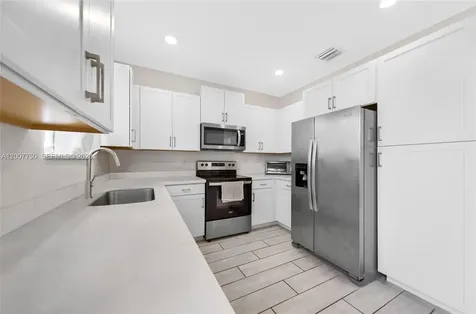 1158 SE 23rd Avenue Homestead FL 33035