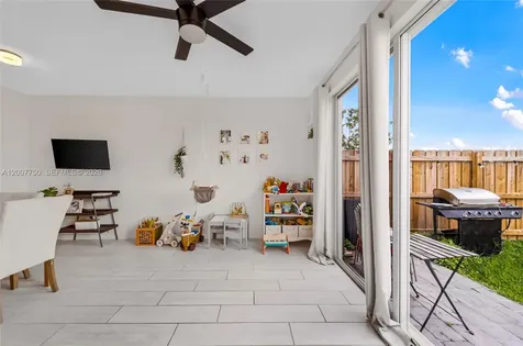1158 SE 23rd Avenue Homestead FL 33035